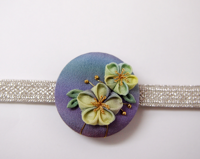 引染シルク帯留め　桜